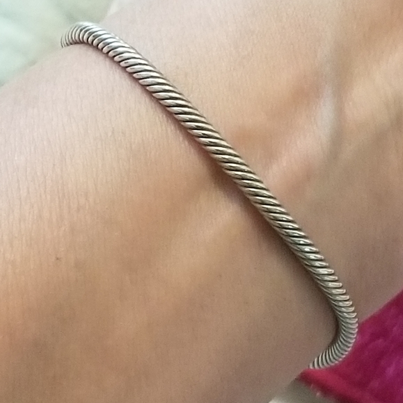 Beautiful Bali Design Sterling Silver Cable Bracelet with Purple Stone End Caps - Picture 5 of 10